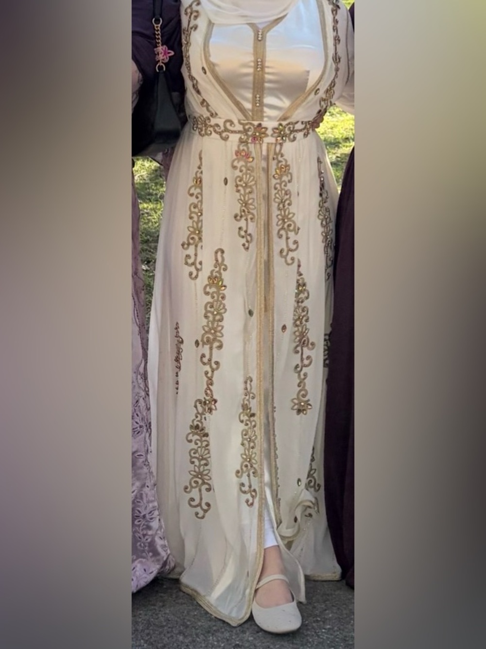White and gold kaftan abaya